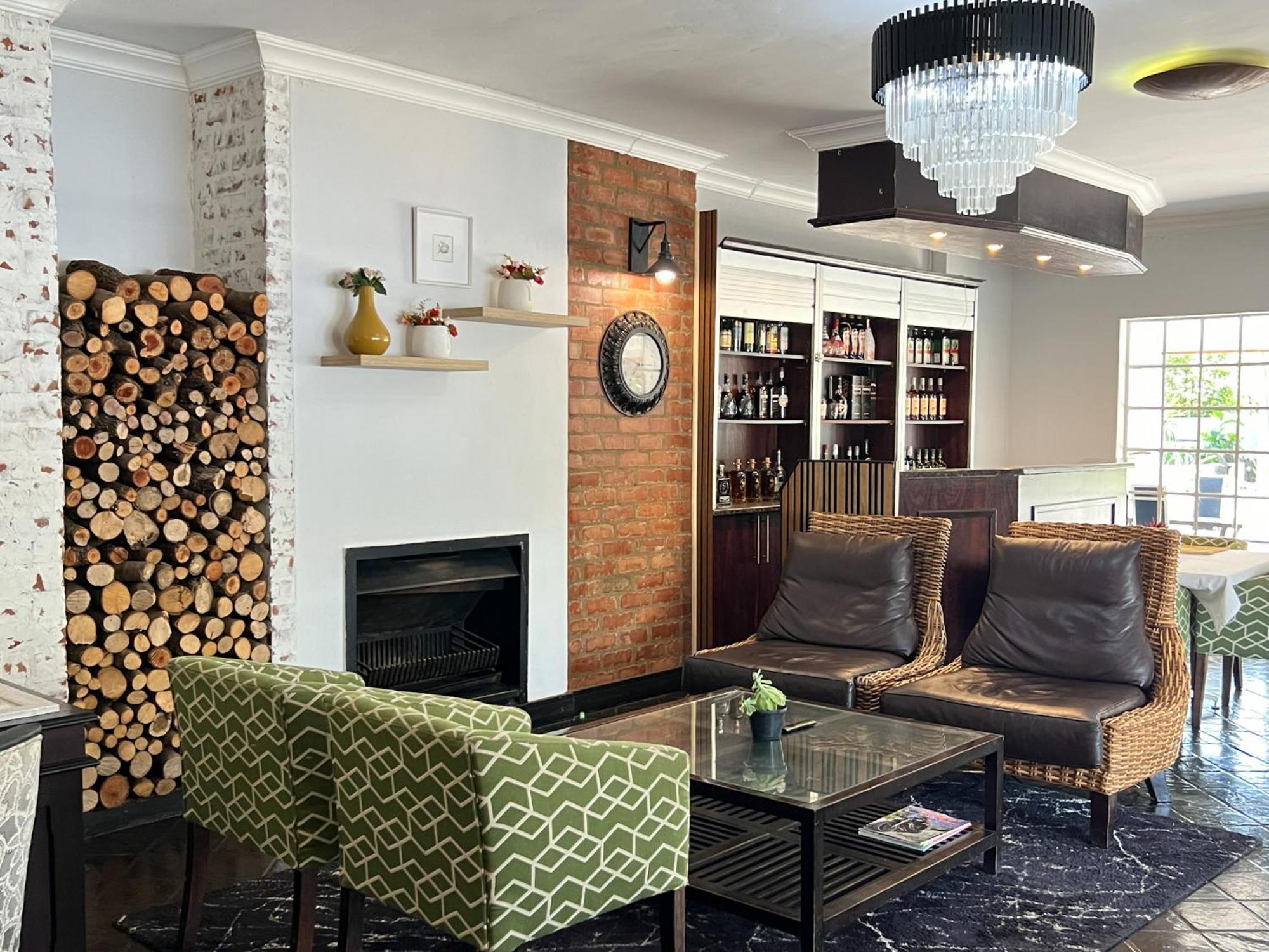 Amoris Guesthouse - In Brooklyn Pretoria Bagian luar foto