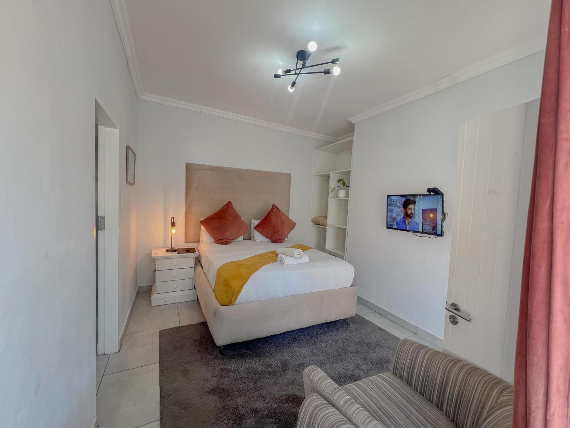 Amoris Guesthouse - In Brooklyn Pretoria Bagian luar foto