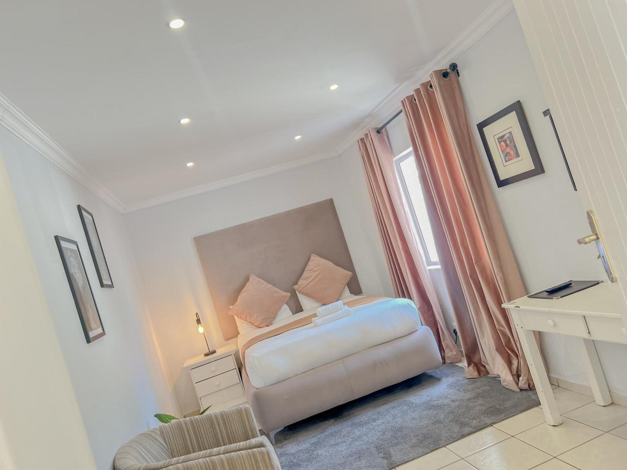Amoris Guesthouse - In Brooklyn Pretoria Bagian luar foto